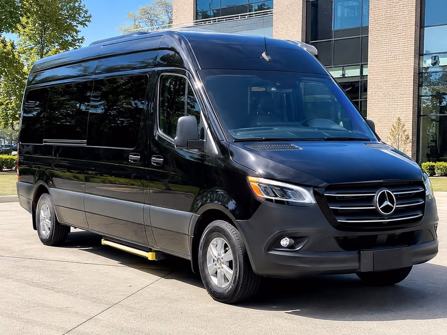 glendale discreet military and government shuttles for your group