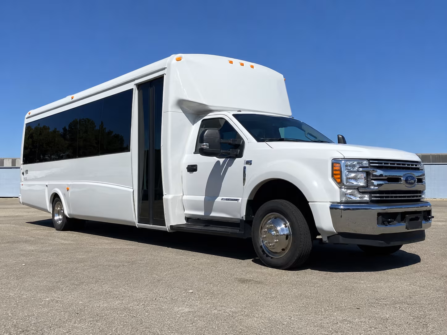 mesa book military and government shuttles to and from mesa