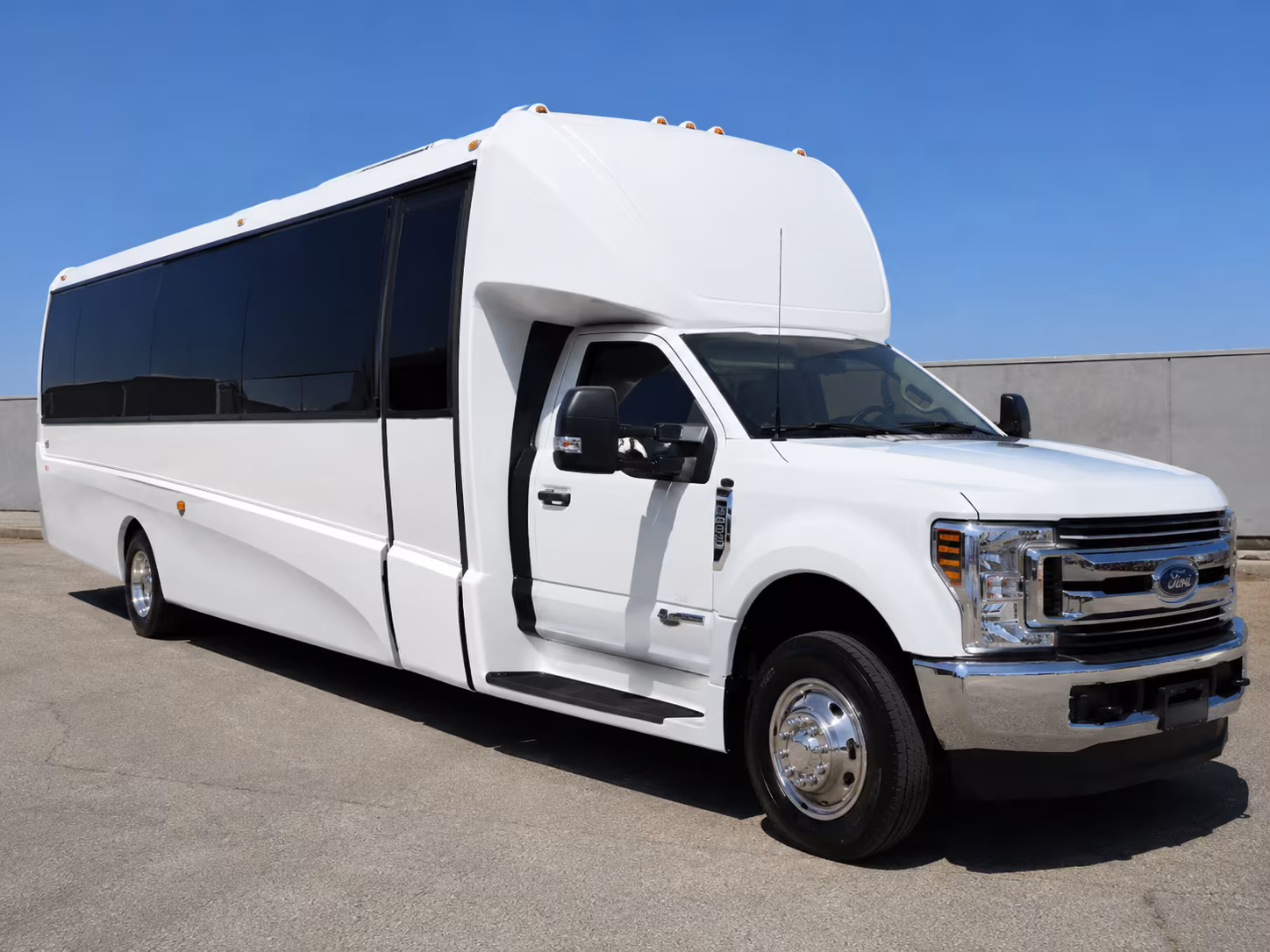 peoria easy sports team and fan group bus rentals in peoria